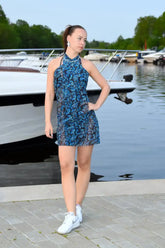 Smarttan läpiruskettava sarongi Siniperhoset – RAIKKAAMMAT VÄRIT!